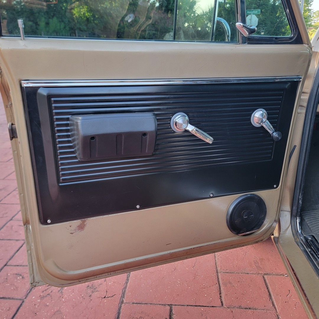 1968 Chevy C20 Custom - Image 4