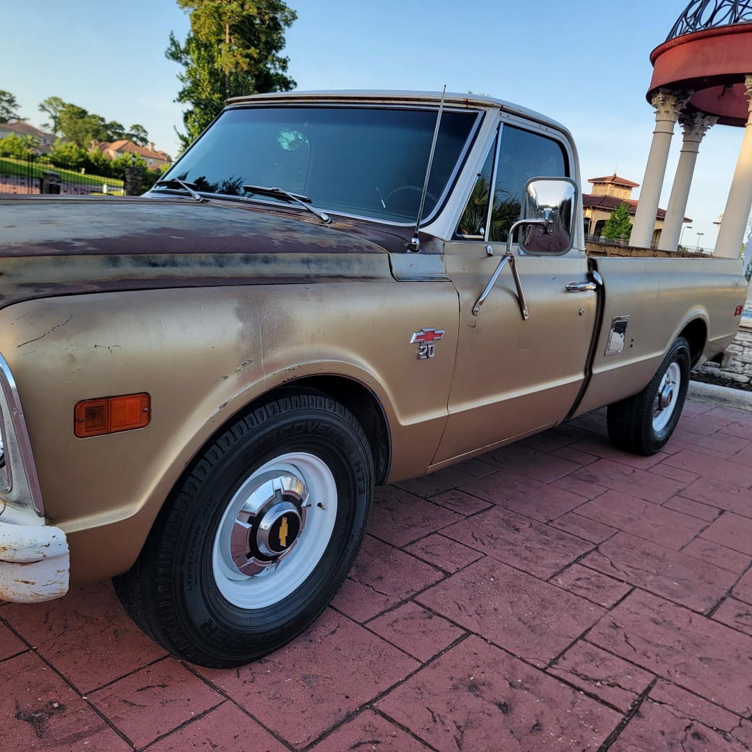 1968 Chevy C20 Custom - Image 10