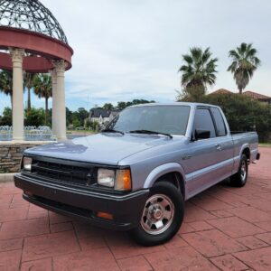 1989 Mazda B2200 Cab Plus