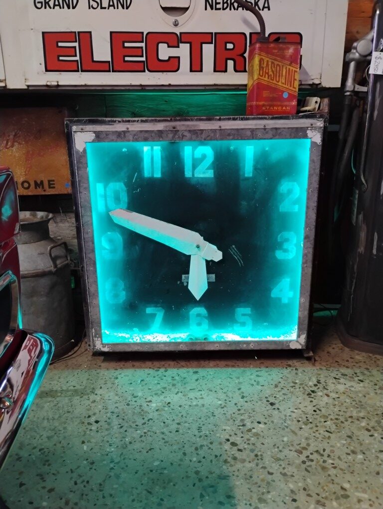 Neon Clock