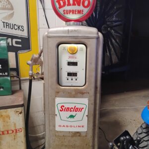 Sinclair Dino Gas Pump