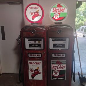 Texaco Twin Gas Pump