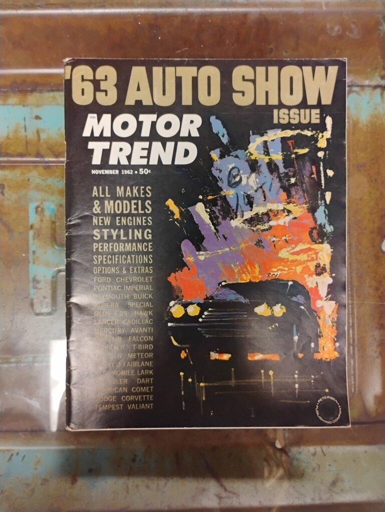 November 1962 Motor Trend Magazine