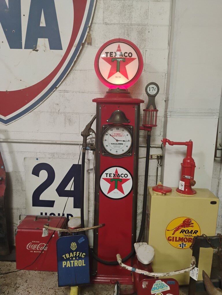 Texaco Clock Face Gas Pump